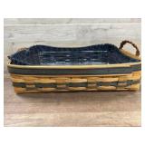 1996 Longaberger serving tray basket