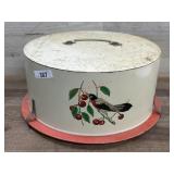 Round metal cake carrier