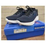 Menï¿½s Navy and Black Sneakers, Size 9.5