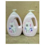Two Johnsonï¿½s Baby Body Wash