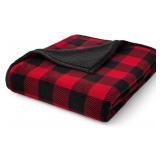 Plaid Cozy Throw Blanket in Black and Red