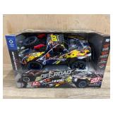 1:18 Scale Off-Road RC Racing Truck