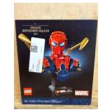 LEGO Marvel Iron Spider-Man Bust 76326