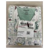 Peanuts XL Pajama Set with Seasonal Theme