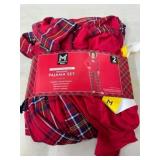 Womenï¿½s 2-Piece Pajama Set, Size M