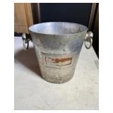 Metal ice bucket