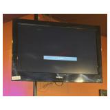 Insignia. 32 inch TV with wall mount Buyer is
