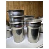 4- Stainless 2.5 quart inserts