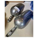 2 Stainless ice soops