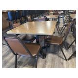4 Top brown table with 4 chairs