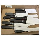 Lot of 12 steak knives