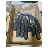 Lot of 12 steak knives