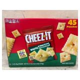 Cheez-It White Cheddar Crackers, 45 Pouches