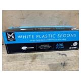 600 White Plastic Disposable Spoons
