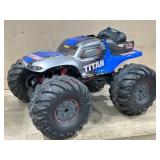 MotorDayz Titan Monster Truck Toy