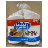 Hefty Supreme 250-Count Disposable Plates