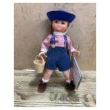 Madam Alexander miniature showcase doll