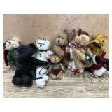 9- Boyds Bears Christmas tree ornaments