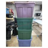 4- Rubbermaid totes with lids