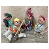 4- Annalee doll 5 inch dolls with accessories