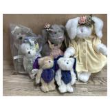 7- Various size Boyds Bears  Rabbit in yellow