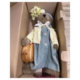 Boyds Bears Uptown collection Olivia Thornbeary