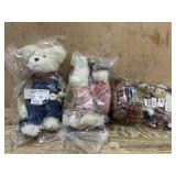 Boyds Bears 2 Rabbits , 1 bear and bag of mini