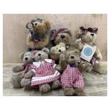 6- Boyds Bears various sizes one had mixer and