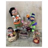 5 - Various size Annalee harvest time dolls