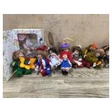 9- Various maker miniature dolls  Holly Hobbie,