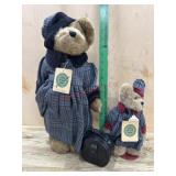 18 inch Boyds Bears Traveler bear with child  and