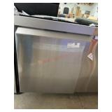 As is- Samsung Top Control Dishwasher with