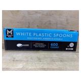 White Plastic Spoons, 600 Count