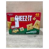 Cheez-It White Cheddar Baked Snack Crackers