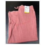 Womens Medium Crop Pant in Pink