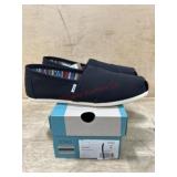 Size 8 TOMS Black Canvas Slip-On Shoes