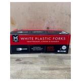 600 White Plastic Forks