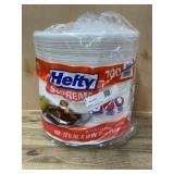 Hefty Supreme 100-Pack Disposable Plates