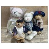 4- Boyds Bears 1 in bag new 2 8 inch dresses in