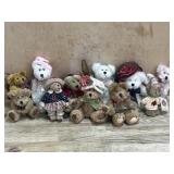 11- Small various size Boyds Bears Angel, Red