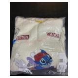 White Fleece Blanket With Stitch Design