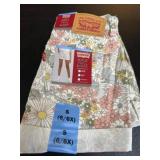 Levi's Girls' Twill Shorts, Size S (6/6X)