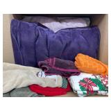 Linens and Textile Lot