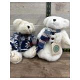 2 Boyds bear