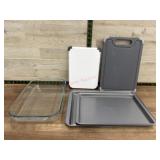 2 cutting boards. 2 cooking sheets. Pyrex