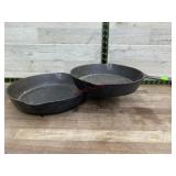 2 cast iron skillets
