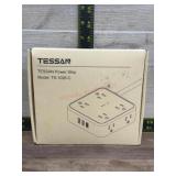 Tessan flat plug power strip