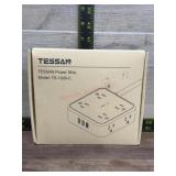 Tessan flat plug power strip