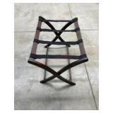 Travel luggage rack