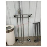 Clothing rack